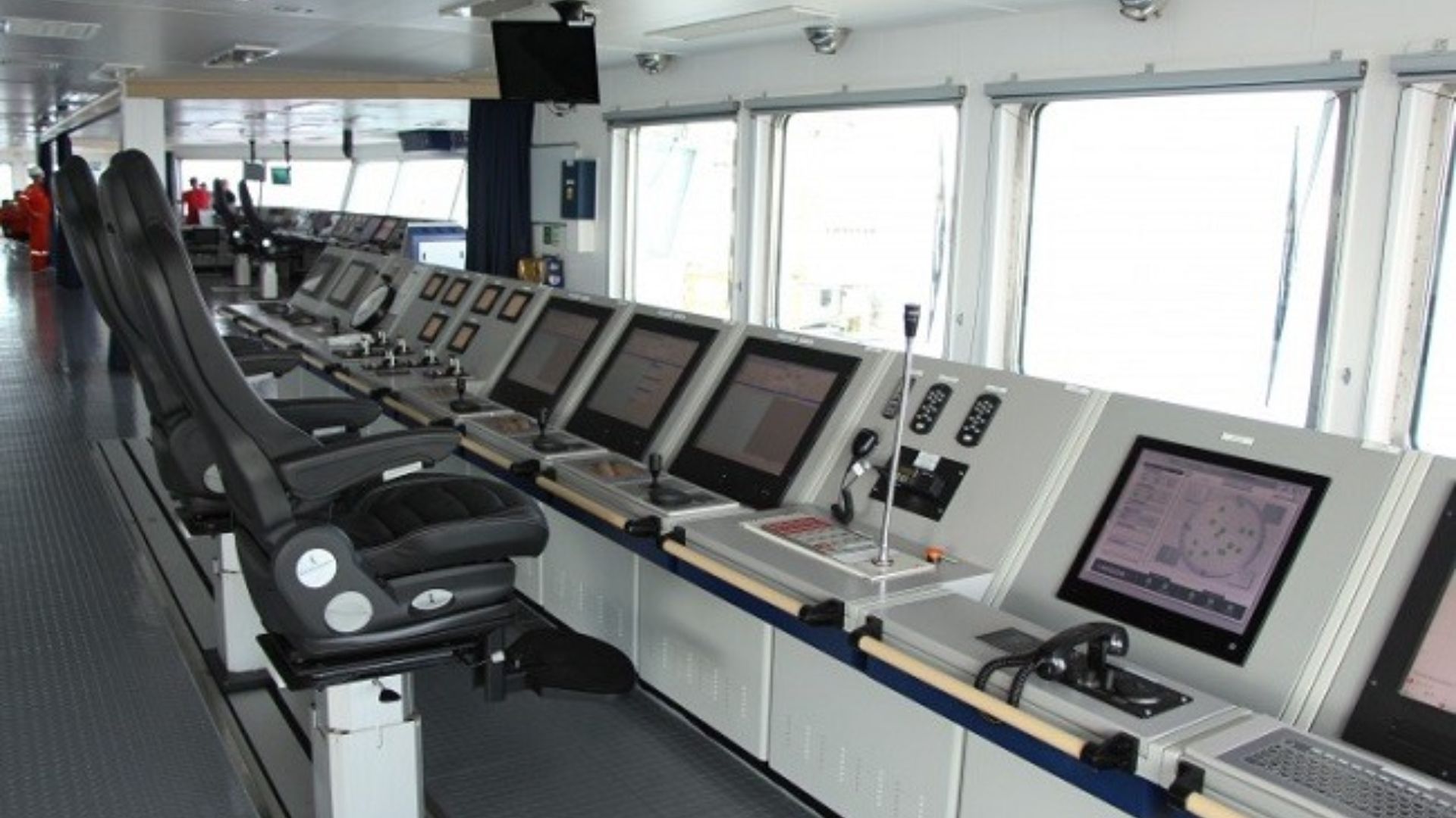 Enhancing Vessel Operations with CMAC 3000: A Revolutionary Vessel Management System