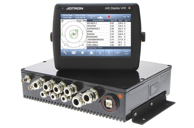 AIS Solutions for Vessels in UAE - Options & Features